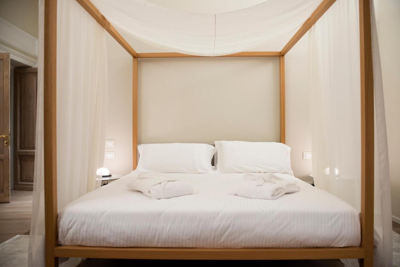 Dimora De Matera Luxury Suites Cosenza Exterior foto