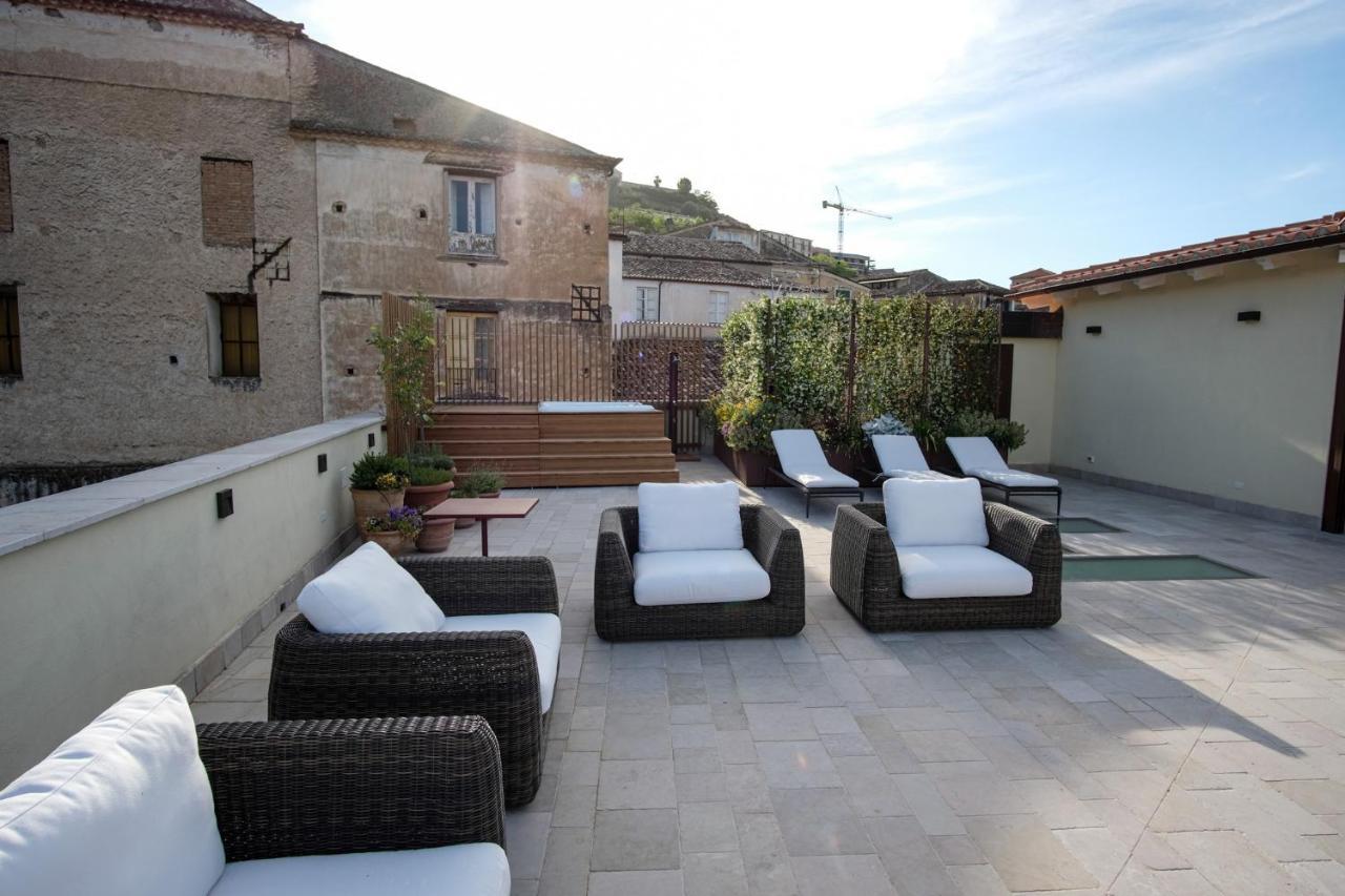 Dimora De Matera Luxury Suites Cosenza Exterior foto